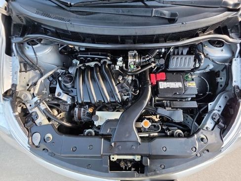 Used 2011 Nissan Versa Sedan FWD image 20