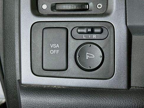 Used 2008 Honda CR-V LX image 17