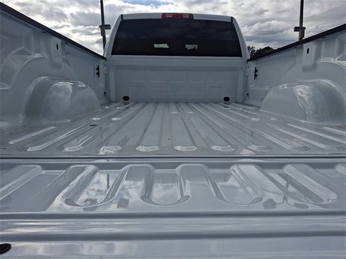 Used 2023 RAM 3500 Tradesman w/ Chrome Appearance Group image 33