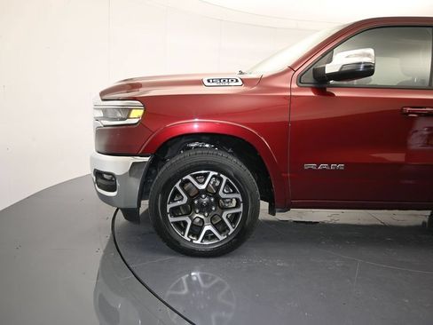 Used 2025 RAM 1500 Laramie AWD/4WD image 9