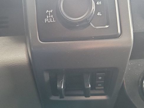 Used 2019 Ford F250 XLT w/ XLT Premium Package AWD/4WD image 22