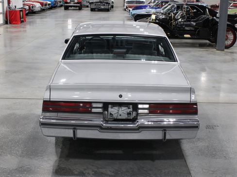 Used 1987 Buick Regal Coupe RWD image 33