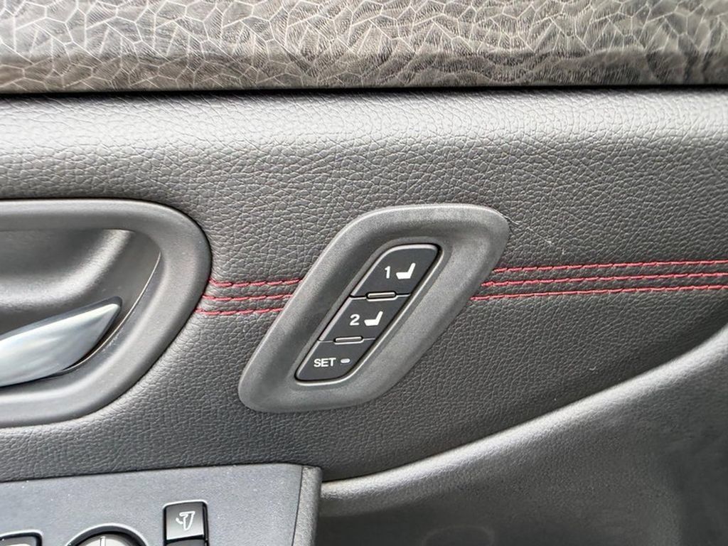New 2026 Honda Pilot Black Edition image 23