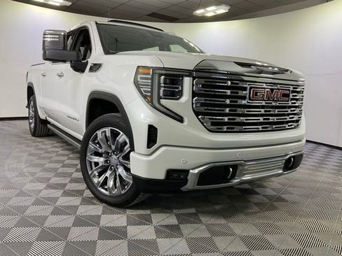 Used 2024 GMC Sierra 1500 Denali w/ Denali Reserve Package image 57