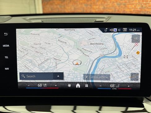 Used 2025 BMW X1 xDrive28i w/ Premium Package image 20