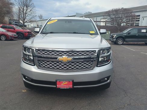 Used 2016 Chevrolet Tahoe LT w/ Luxury Package image 3
