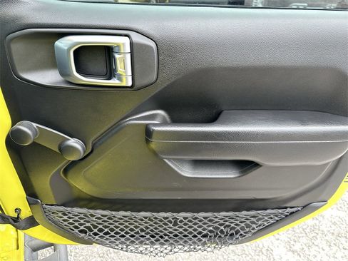 Used 2023 Jeep Wrangler Sport image 35