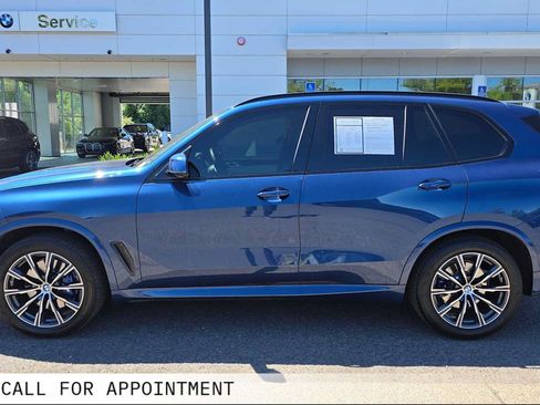 Used 2023 BMW X5 xDrive40i w/ M Sport Package AWD/4WD image 6