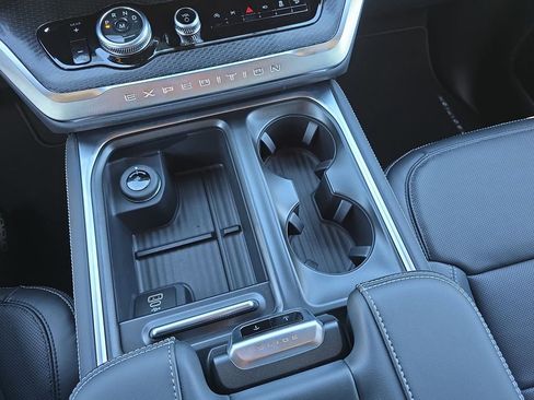 New 2026 Ford Expedition Max Platinum image 56