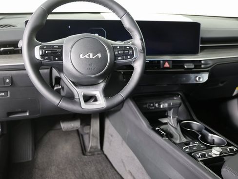 New 2026 Kia K5 EX image 9