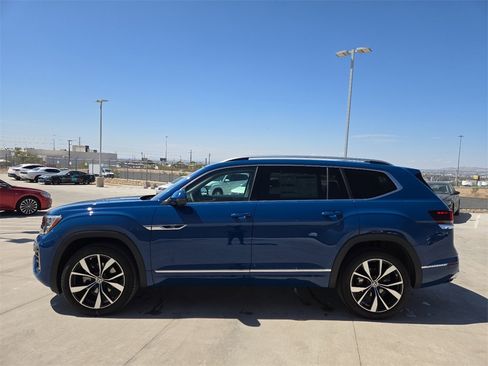 New 2025 Volkswagen Atlas SEL Premium R-Line image 6