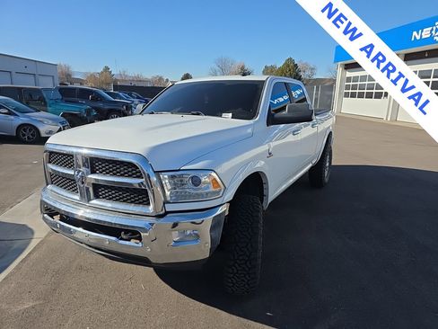 Used 2018 RAM 3500 Laramie w/ Convenience Group image 7