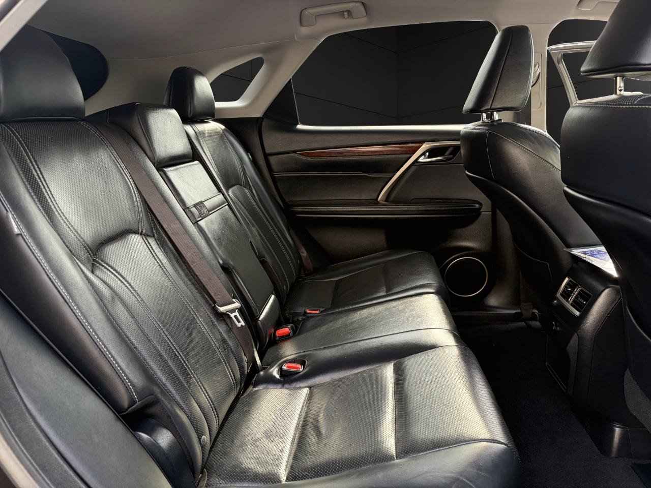 Used 2018 Lexus RX 350 AWD w/ Premium Package image 19