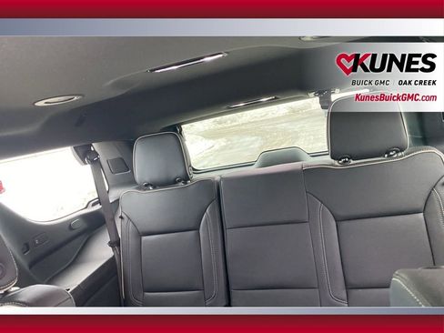 Used 2025 GMC Yukon Elevation w/ LPO, Floor Liner Package image 25