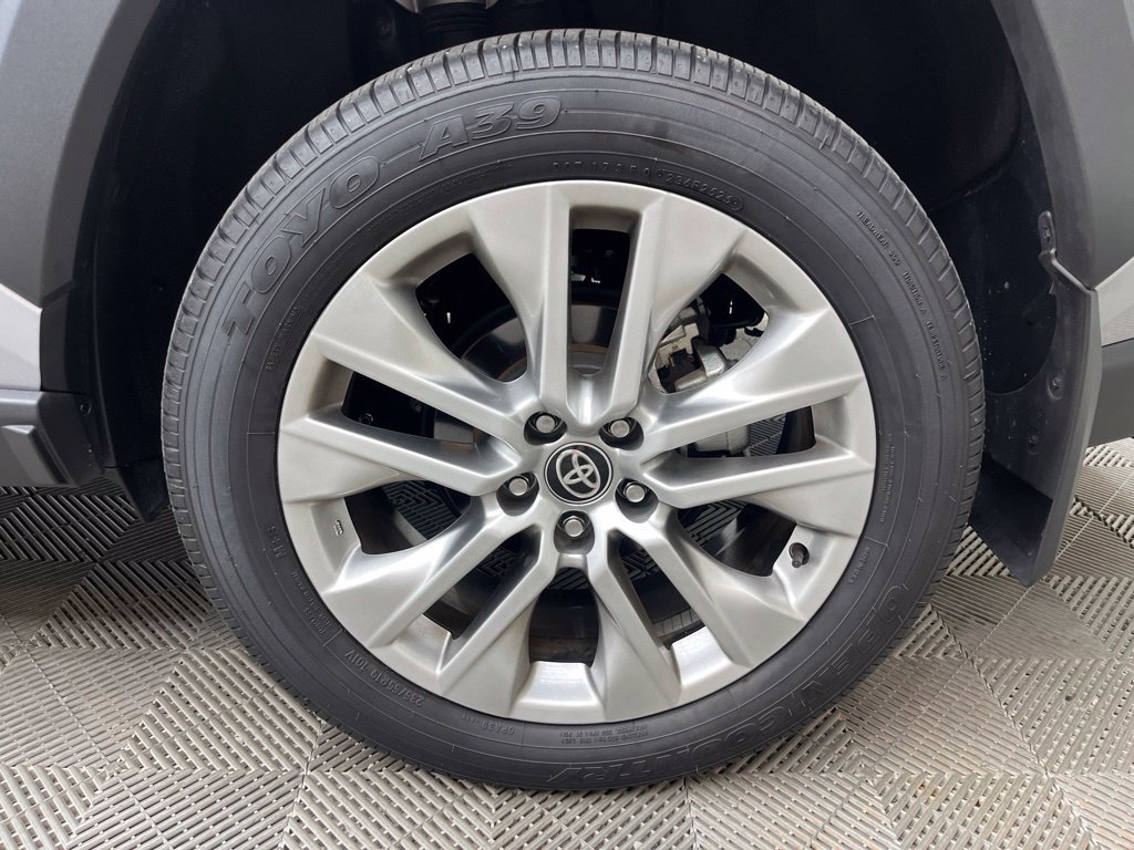 Used 2025 Toyota RAV4 XLE Premium w/ Weather Package FWD image 29