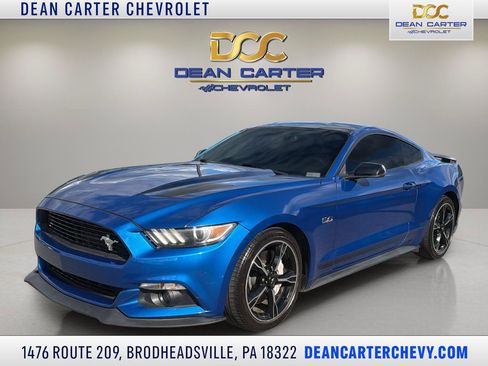 Used 2017 Ford Mustang GT Premium RWD image 1