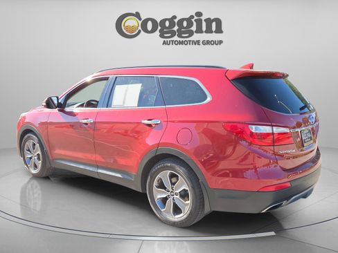 Used 2014 Hyundai Santa Fe GLS image 5