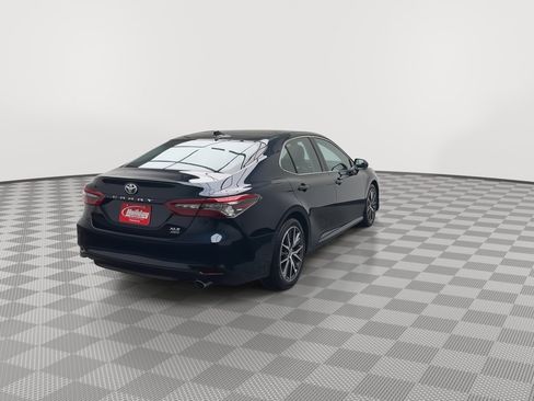 Used 2021 Toyota Camry XLE w/ Navigation Package AWD/4WD image 39