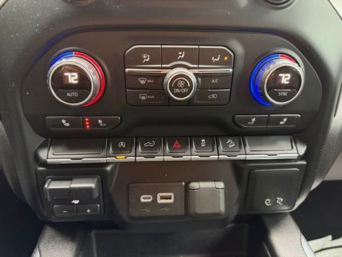 Used 2019 Chevrolet Silverado 1500 LT Trail Boss AWD/4WD image 24