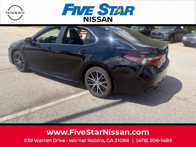Used 2024 Toyota Camry SE FWD image 21