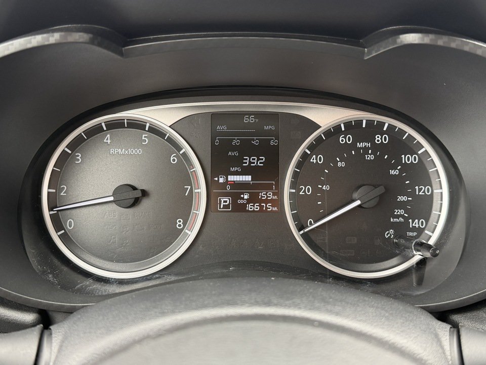 Used 2025 Nissan Versa S w/ Electronics Package FWD image 14