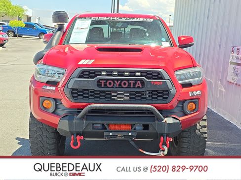 Used 2022 Toyota Tacoma TRD Sport w/ TRD Premium Sport Package AWD/4WD image 2