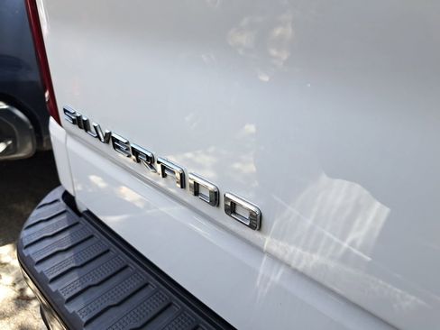 Used 2022 Chevrolet Silverado 1500 LT Trail Boss w/ Safety Package image 6