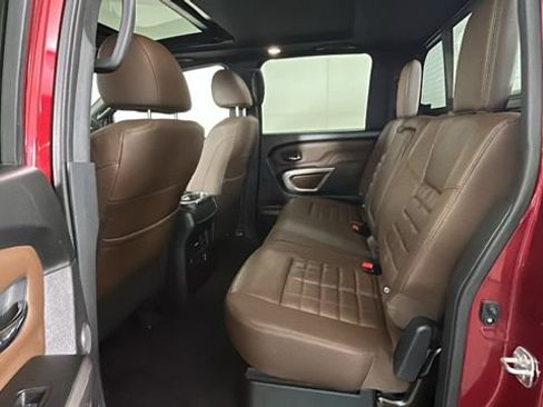 Used 2023 Nissan Titan Platinum Reserve w/ Moonroof Package AWD/4WD image 26