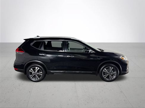 Used 2017 Nissan Rogue SL w/ SL Premium Package AWD/4WD image 5