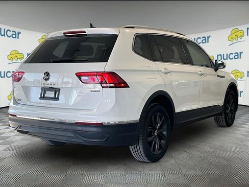 Used 2024 Volkswagen Tiguan SE image 6