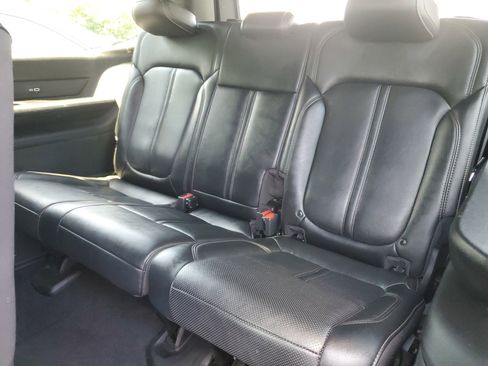 Used 2022 Jeep Wagoneer Series III image 12