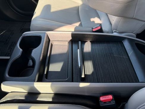 Used 2019 Honda Odyssey EX-L image 15