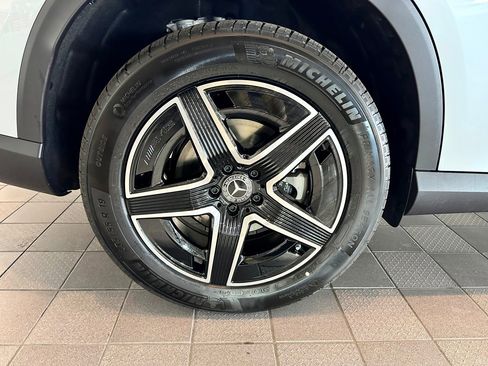 New 2026 Mercedes-Benz GLC 300 Exclusive 4MATIC AMG Lite Plus image 16