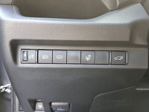 Used 2025 Toyota RAV4 XLE Premium w/ Weather Package AWD/4WD image 28