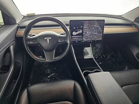 Used 2018 Tesla Model 3 Long Range image 18