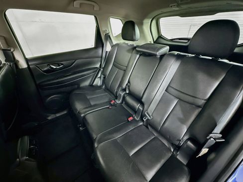 Used 2019 Nissan Rogue SL AWD/4WD image 22