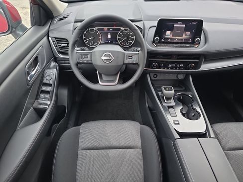 New 2026 Nissan Rogue SV FWD image 17