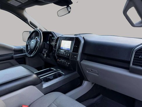 Used 2020 Ford F150 XLT w/ Equipment Group 302A Luxury AWD/4WD image 18