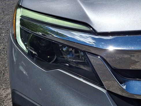 Used 2020 Honda Pilot EX image 12