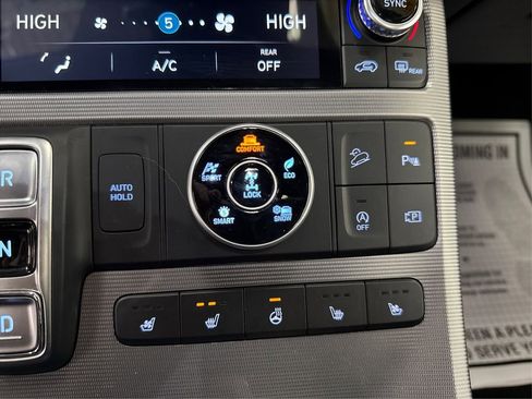 Used 2024 Hyundai Palisade Calligraphy image 39