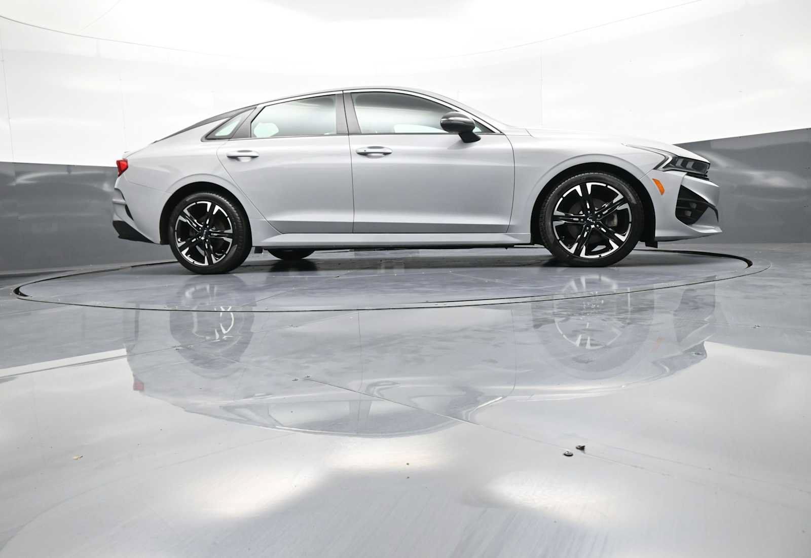 Certified 2023 Kia K5 GT-Line w/ GT-Line Premium Package AWD/4WD image 28