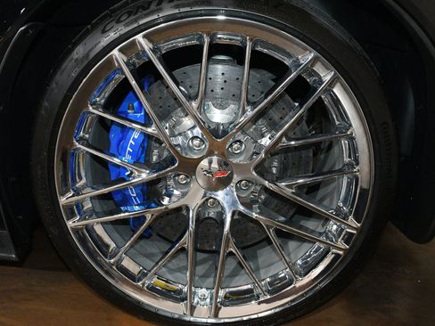 Used 2011 Chevrolet Corvette ZR1 w/ Preferred Equipment Group RWD image 68