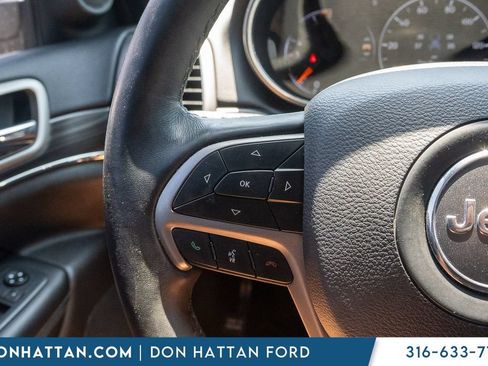 Used 2019 Jeep Grand Cherokee Limited AWD/4WD image 13