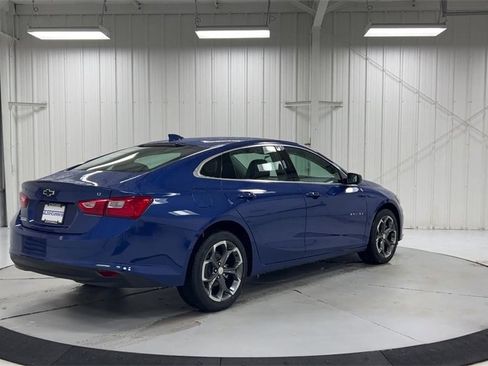 Used 2023 Chevrolet Malibu LT image 8