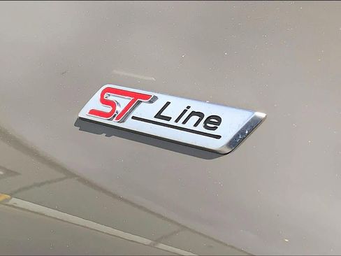 New 2026 Ford Explorer ST-Line image 15