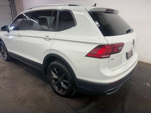 Used 2024 Volkswagen Tiguan SE AWD/4WD image 4