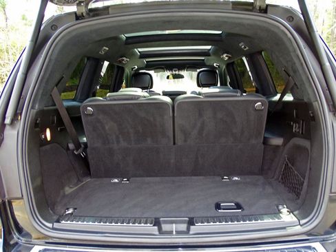 Used 2014 Mercedes-Benz GL 63 AMG 4MATIC image 31