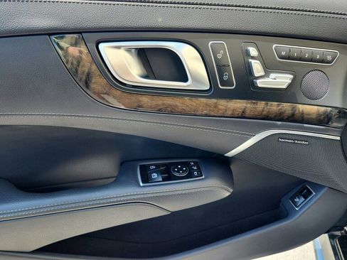Used 2017 Mercedes-Benz SL 450 image 18