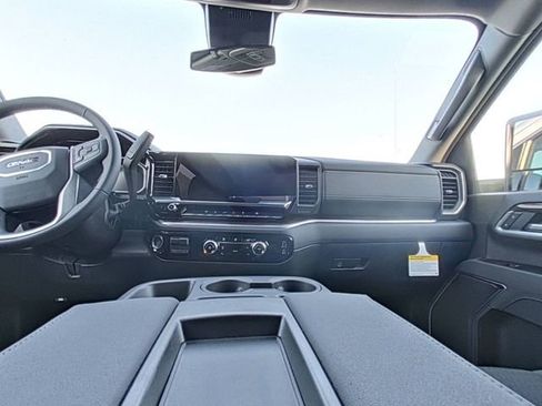 New 2026 GMC Sierra 2500 SLE AWD/4WD image 29
