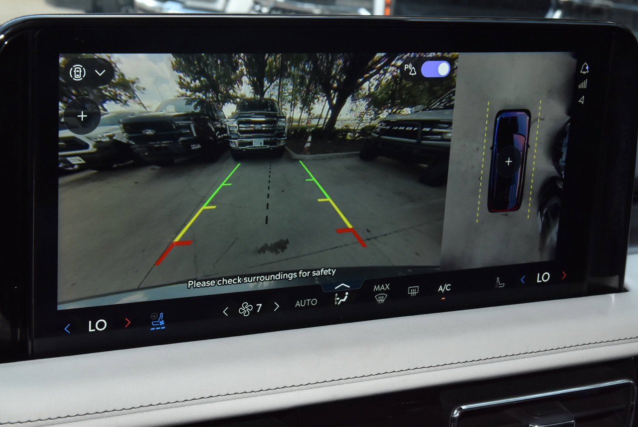 Certified 2025 Lincoln Aviator 2WD w/ Jet Appearance Package image 30